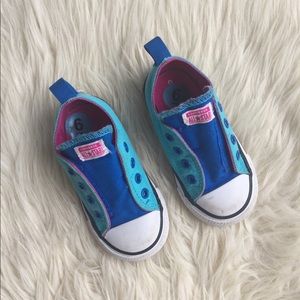Toddler Girl Blue Converse Sneakers Sz 6